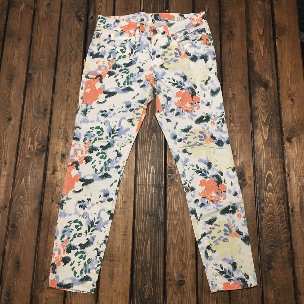 GAP Pants